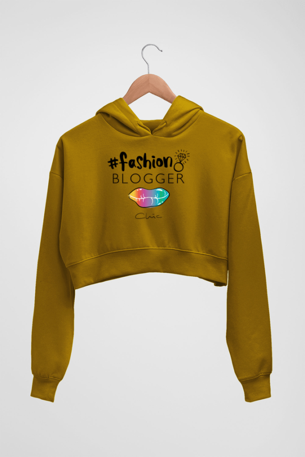 Fashion Blogger Women's Crop Hoodie - Its Clover