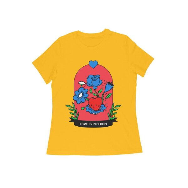 Love is in Bloom Women's Round Neck T-shirt - Its Clover