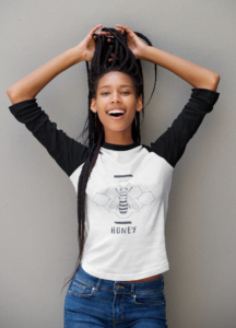 Honey Bee Women's 3/4th Sleeve Raglan T-Shirt its clover