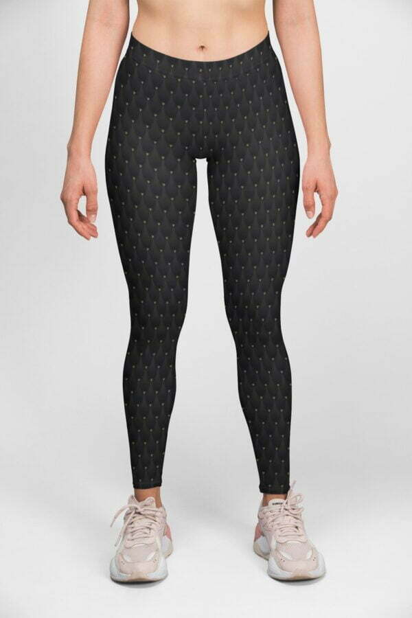 Black Style Women's All over print Leggings its clover