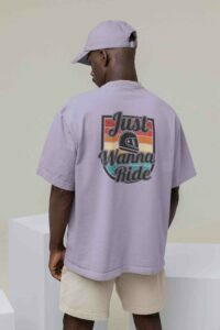 back-view-itsclover-of-a-man-wearing-an-oversized-tee-