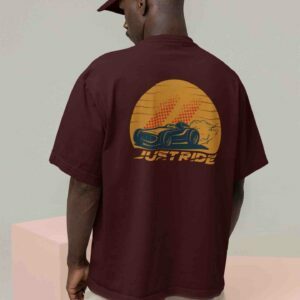 back-view-itsclover-of-a-man-wearing-an-oversized-tee-