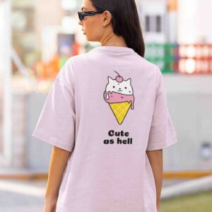 woman-in-an-oversized-t-shirt-itsclover