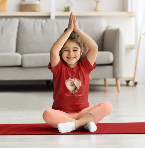 itsclover-girls-kids-tshirt